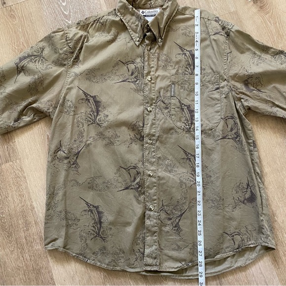 Columbia swordfish buttoned up shirt - Picture 4 of 6